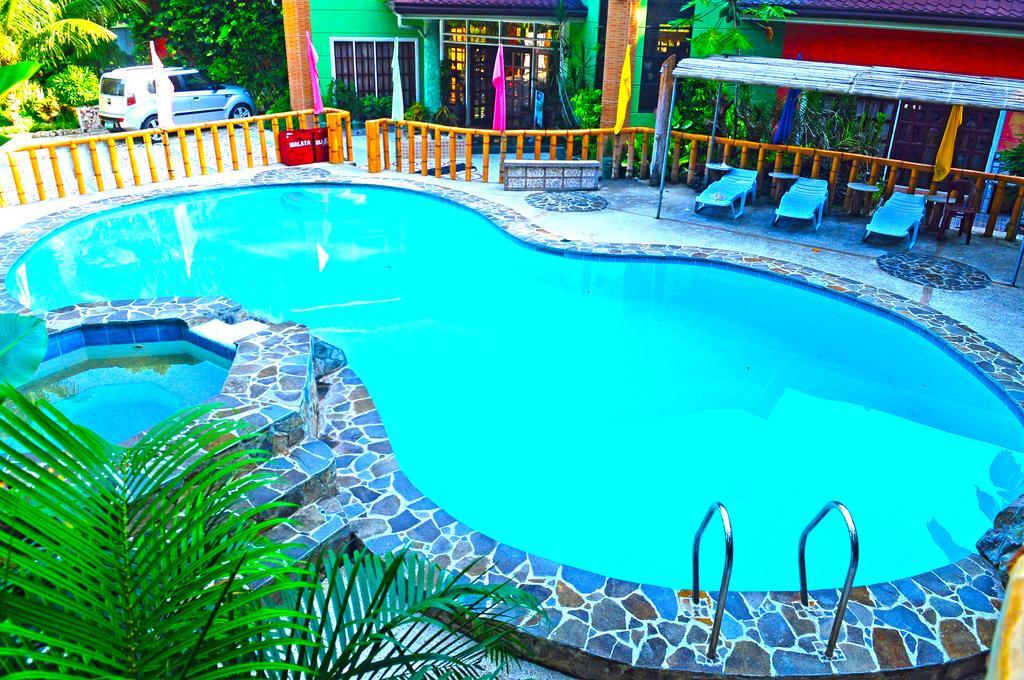 Stefanie Grace Paradise Inn Лобок Екстер'єр фото
