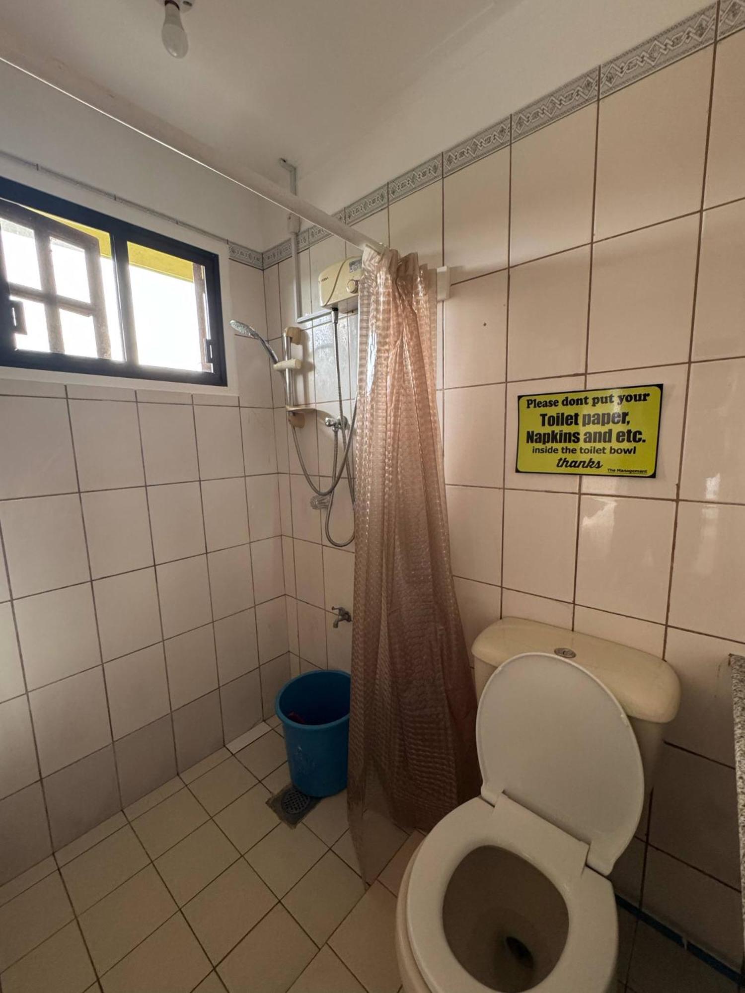 Stefanie Grace Paradise Inn Лобок Екстер'єр фото