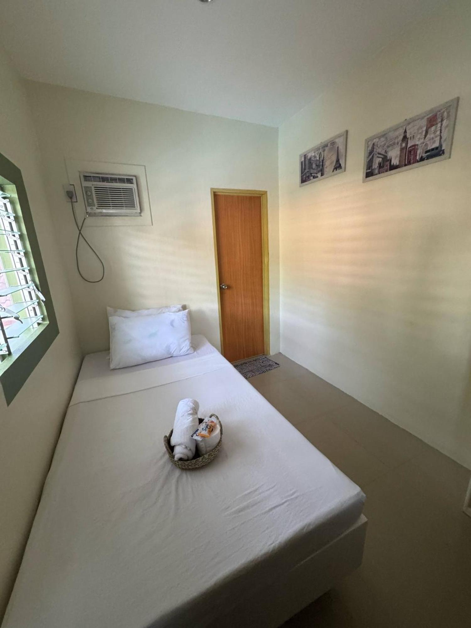 Stefanie Grace Paradise Inn Лобок Екстер'єр фото
