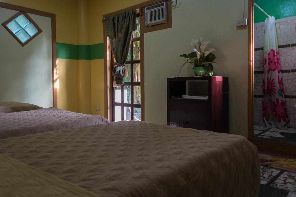 Stefanie Grace Paradise Inn Лобок Екстер'єр фото