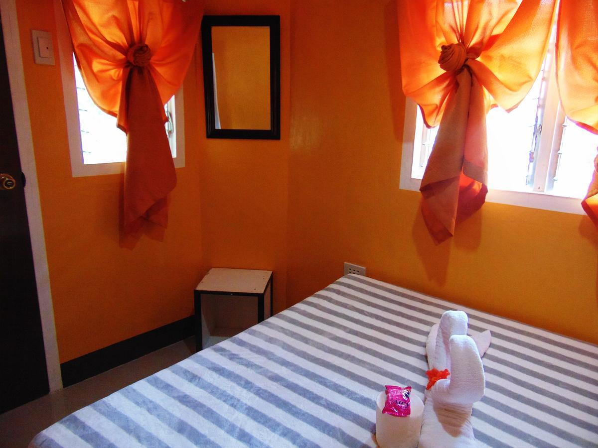 Stefanie Grace Paradise Inn Лобок Екстер'єр фото