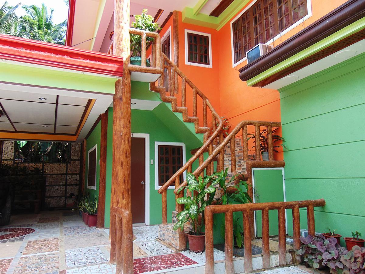 Stefanie Grace Paradise Inn Лобок Екстер'єр фото