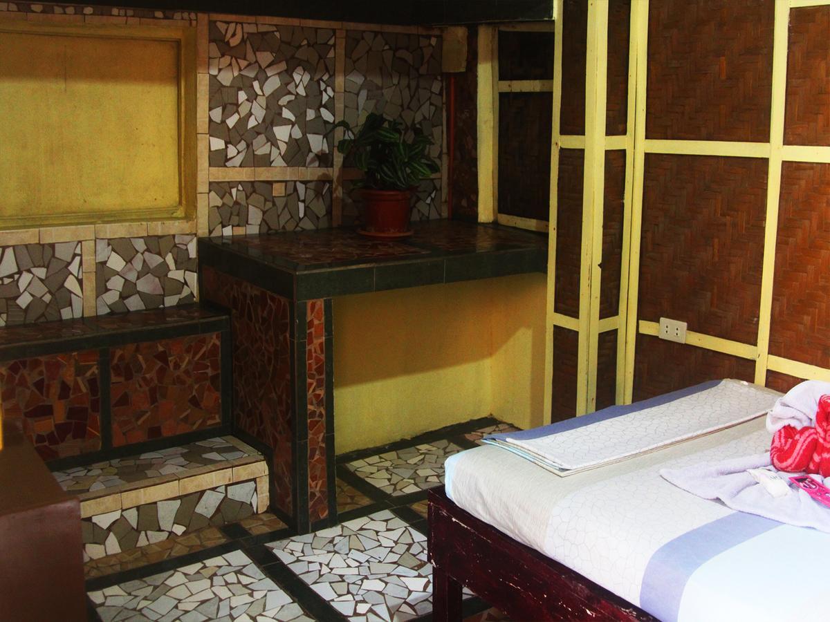 Stefanie Grace Paradise Inn Лобок Екстер'єр фото